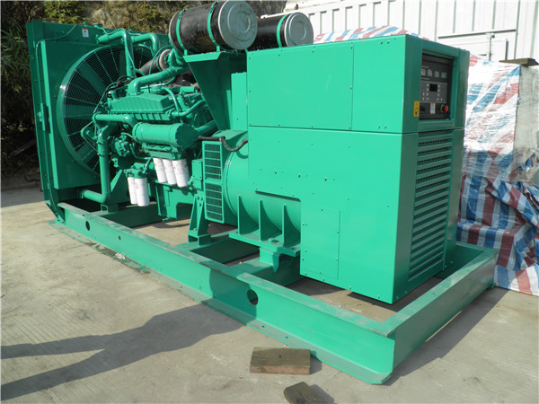 屏南出租发电机 发电机组厂家：柴油发电机组的控制屏的作用是什么？