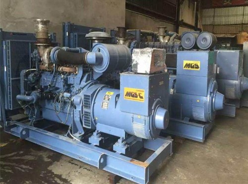 屏南发电机组带负载降电压是什么原因照成的？